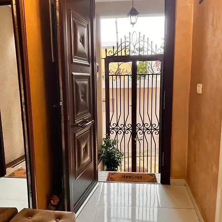Katerina 2 Bedroom Luxury House Apartament *
